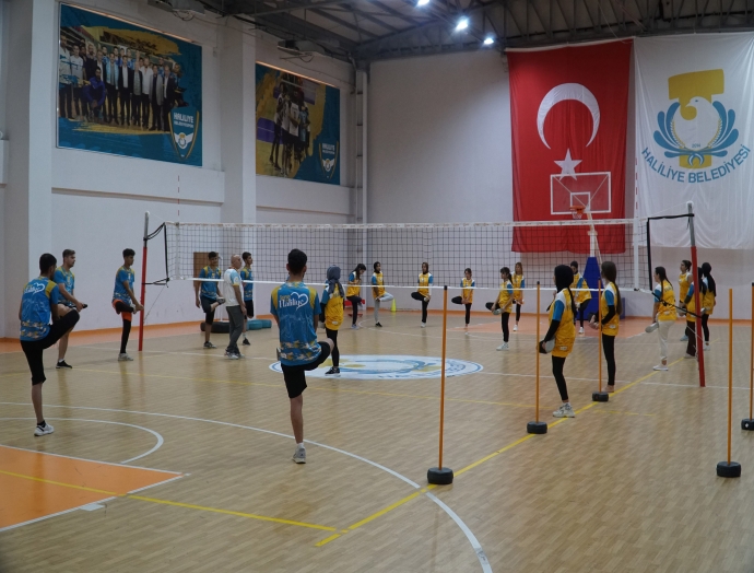Hali̇li̇ye Beledi̇yesi̇, Besyo Ve Pomem Öğrenci̇leri̇ni̇ Parkurlara Hazirliyor